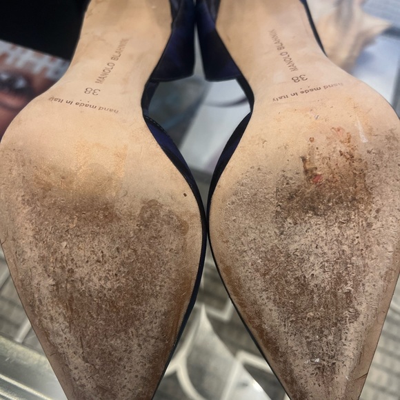 Manolo Blahnik D'Orsay Pointed blue and black print Pumps size 38 - Picture 3 of 5